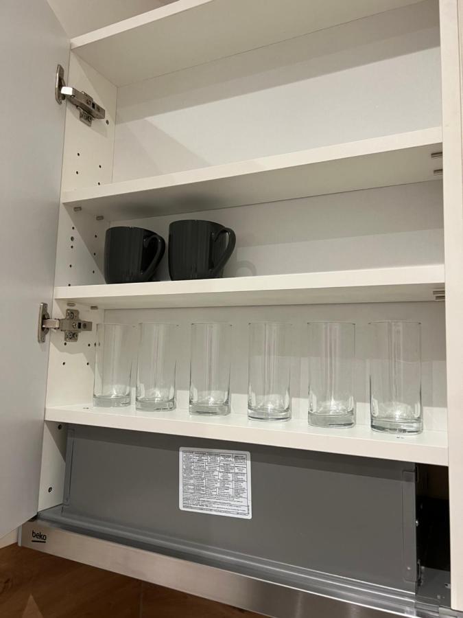 Apartment Near Metro & Netflix Bécs Kültér fotó